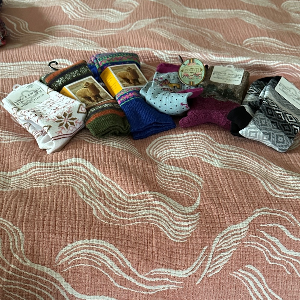 Colorful Women's Casual Socks Set